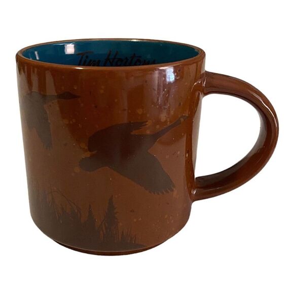 Tim Hortons limited edition 2017 brown duck goose coffee mug - Picture 1 of 8